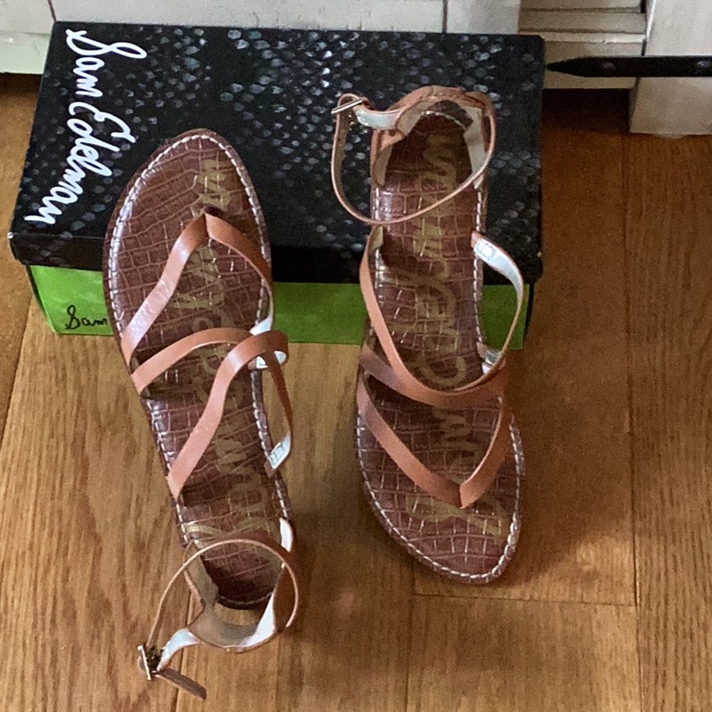 Sam Edelman Tan Gladiator Sandals With Strappy Design